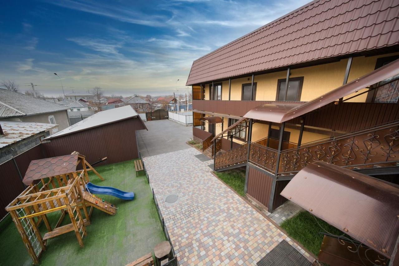 "Гостевой Дом Анны" По Улице Абая, 165 Taldykorgan Exterior photo